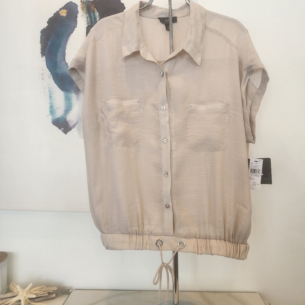 I.N.SANFRANSISCO,NWTO, size XL STUNNING Women's cream, button up blouse w/pocket